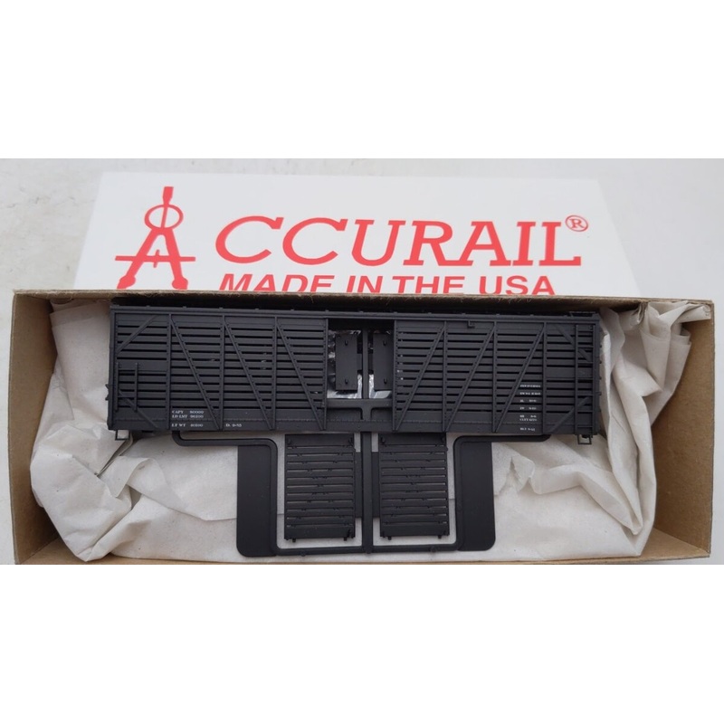 Accurail 4714 HO Scale Denver & Rio Grande Western 40′ Wood Stock Car Kit