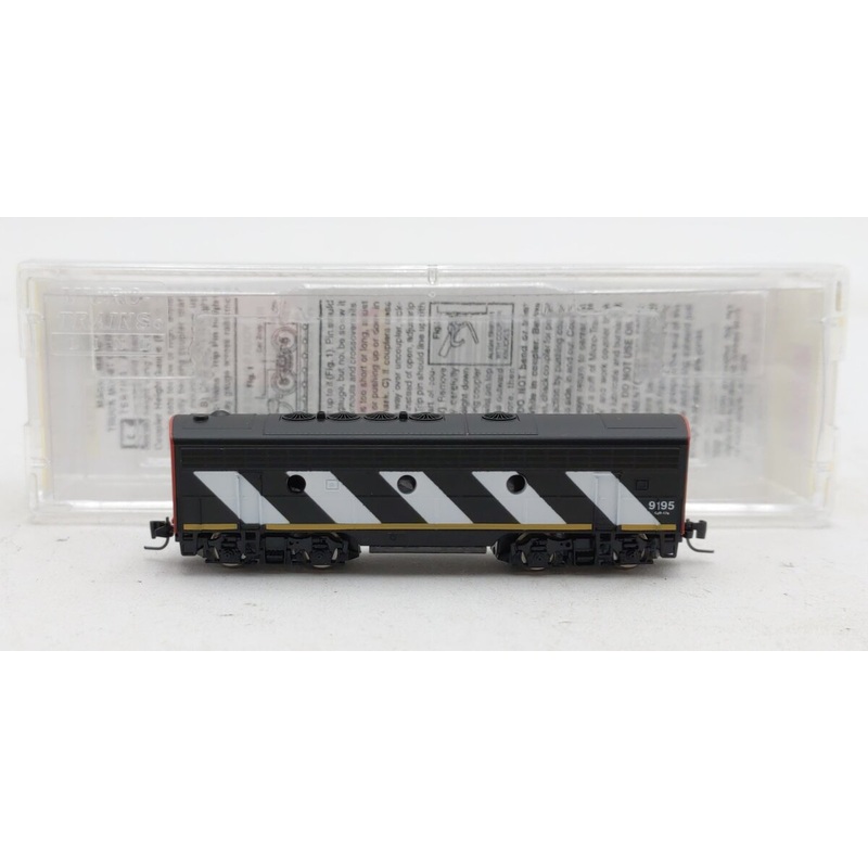 Micro-Trains 98012190 Z Canadian National F7 Dummy B-Unit Locomotive #9195 EX/Box