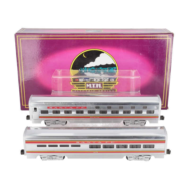 MTH 20-6121 O Santa Fe 60′ Sleeper/Diner Aluminum Passenger Car Set (Set of 2) EX/Box