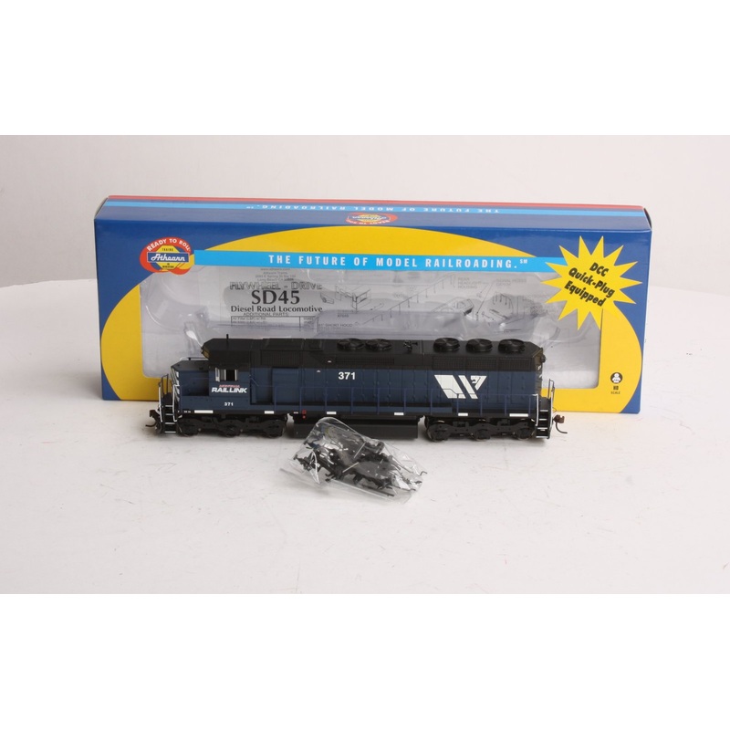 Athearn 98011 HO Scale Montana Rail Link SD-45 Diesel Locomotive #371 MT/Box