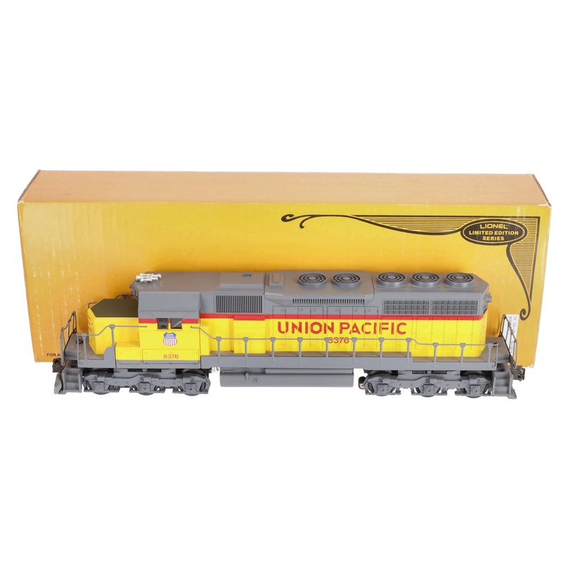 Lionel 6-8376 O Gauge Union Pacific SD40 Diesel Locomotive NIB