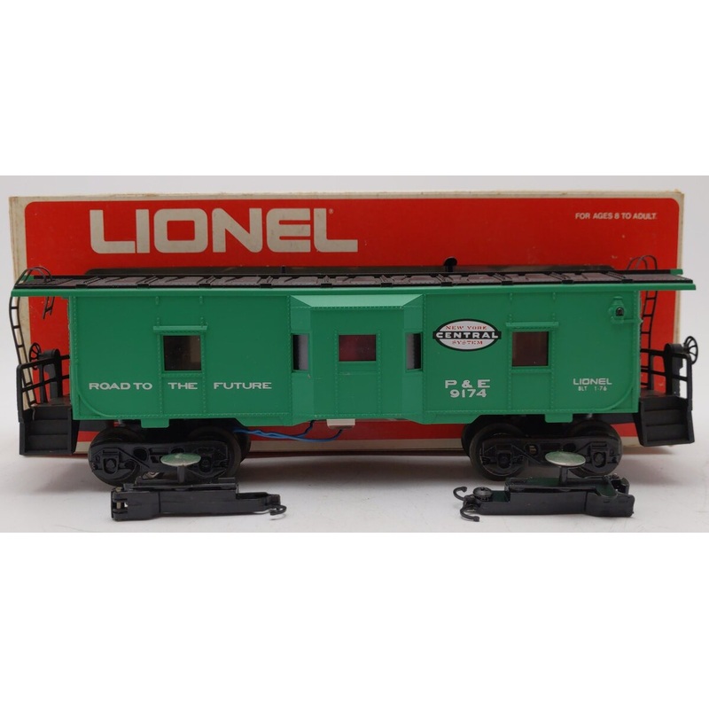 Lionel 6-9174 O New York Central P&E Bay Window Illuminated Caboose #9174 VG/Box