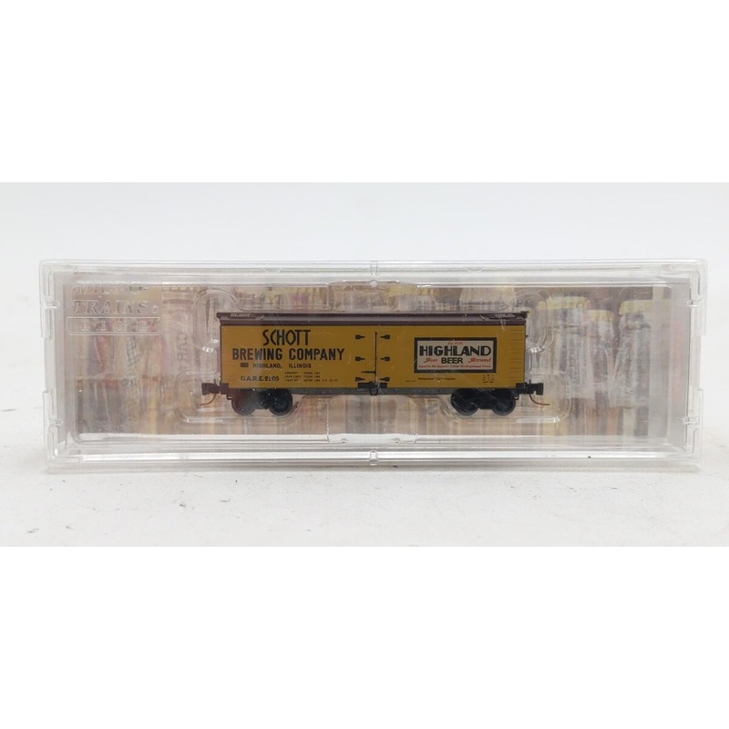 Micro-Trains 51800250 Z Schott Brewing Company 40′ Wood Reefer #9905 LN/Box