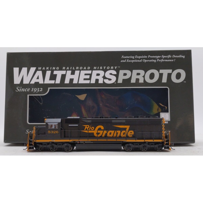 Walthers 920-48059 HO D&RGW EMD SD45 Diesel Locomotive #5326 – Standard DC LN/Box