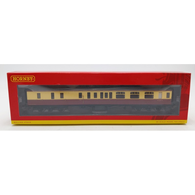 Hornby R4406B OO British Railways 63 Hawksworth Corridor Brake #W2251W LN/Box