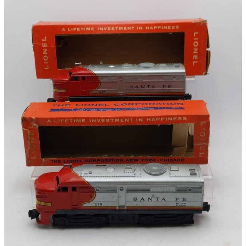 Lionel 218 Vintage O Santa Fe Alco AA Diesel Locomotive Set VG/Box