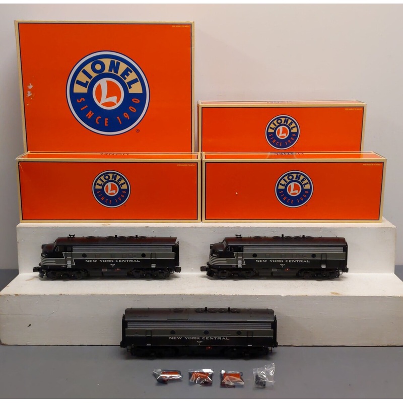 Lionel 6-34511 O New York Central F7 A-B-A Diesel Locomotive Set #1684/2438/1685 NIB