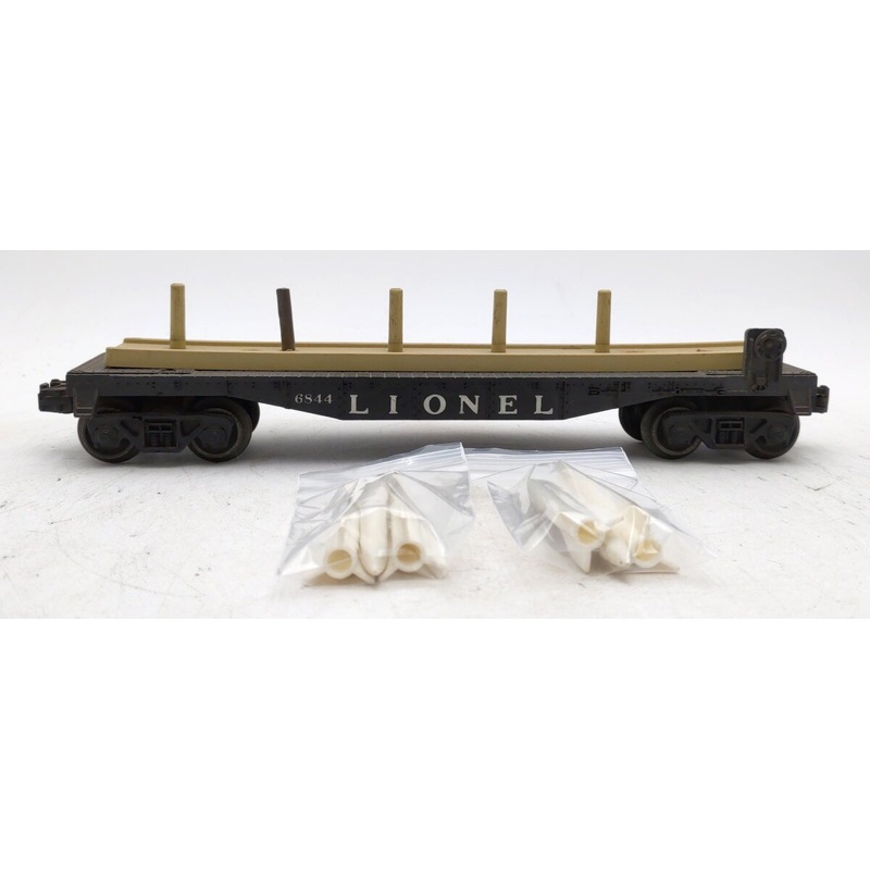 Lionel 6844 Vintage O Black Flatcar with 6 Small White Missiles VG