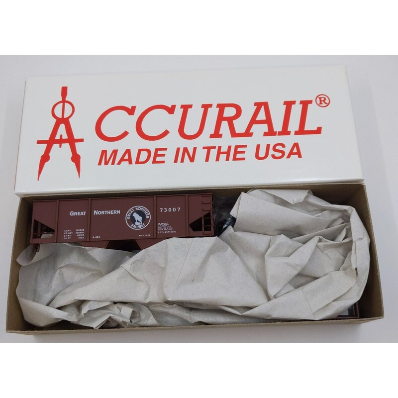 Accurail 2351.1 HO Great Northern Min Red Canton Twin Hopper Kit #73007