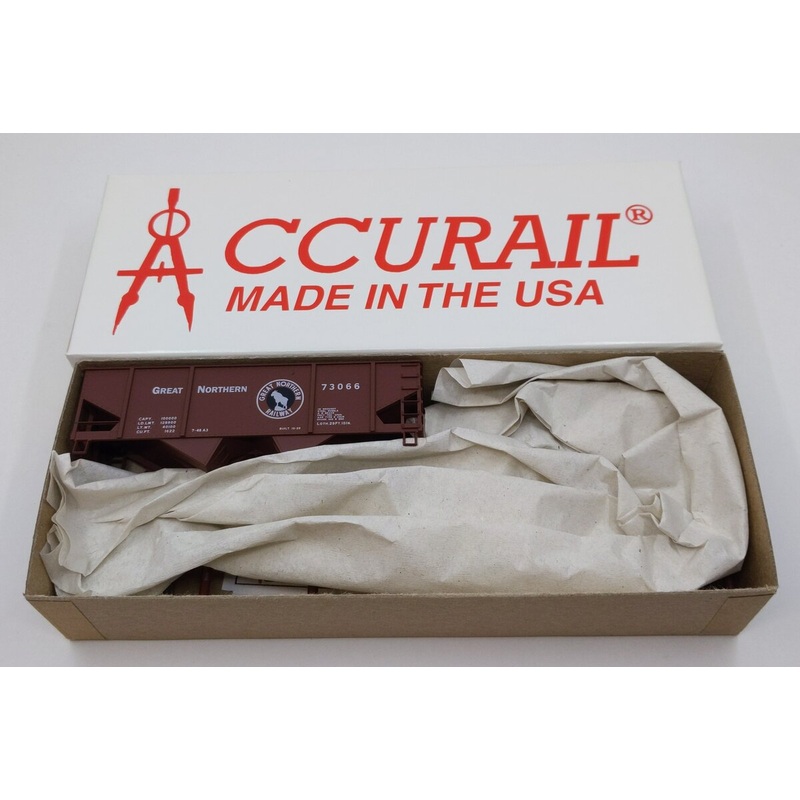Accurail 2351.1 HO Great Northern Min Red Canton Twin Hopper Kit #73066
