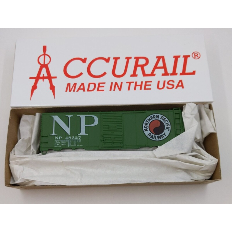 Accurail 3381 HO Northern Pacific AAR 40′ Steel Boxcar Kit (3pk)