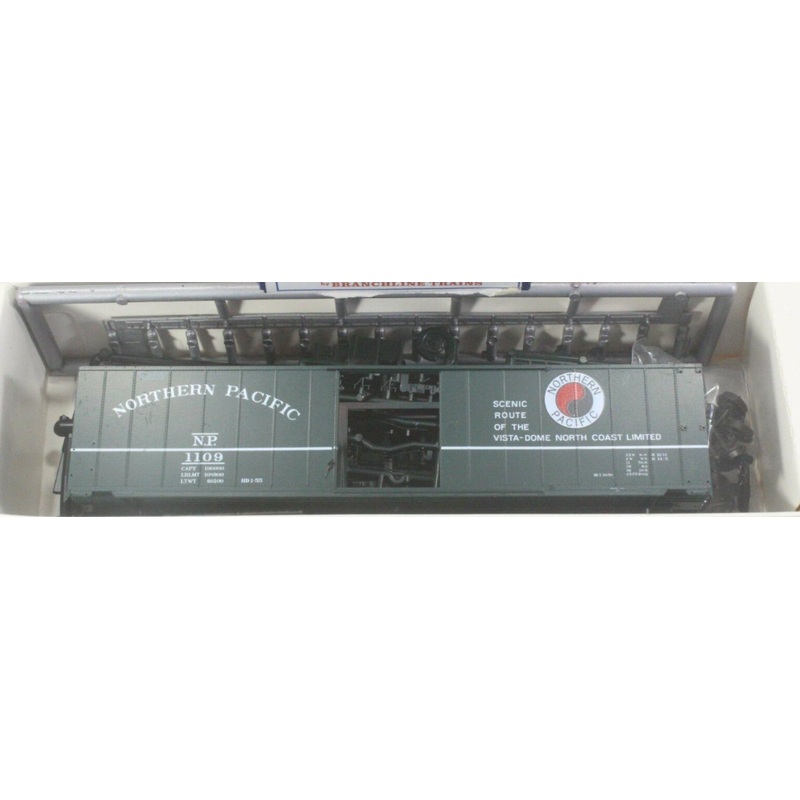 Branchline Trains 1027 HO Northern Pacific 50′ Single Door Boxcar #1109 Kit