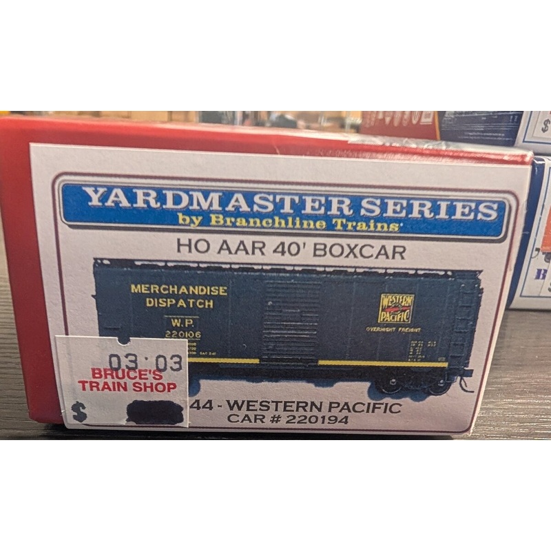 Branchline Trains 8044  HO Western Pacific 40′ AAR 40′ Boxcar #220194 Kit