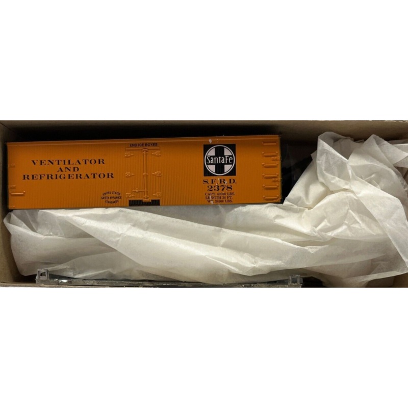 Roundhouse 3163 HO Santa Fe Old Timer Reefer Car #2378 Kit