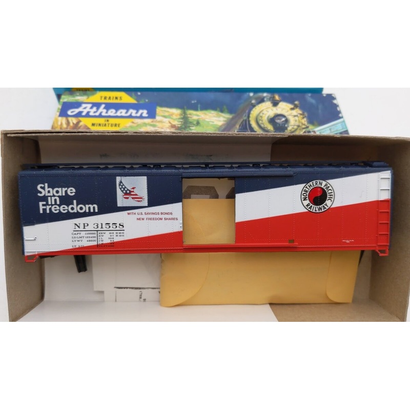 Athearn 2291 HO Bev-Bel/C.C. Northern Pacific Share In Freedom 50′ Box Car Kit