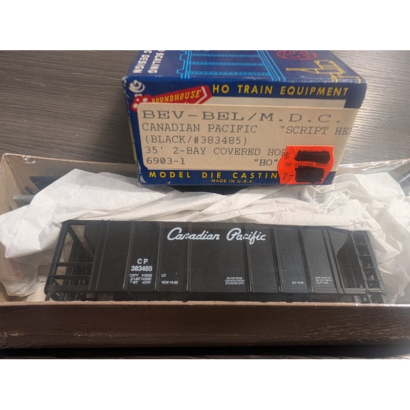 BevBel 6903-1 HO Canadian Pacific 35′ 2-Bay Covered Hopper #383485 Kit (Black)