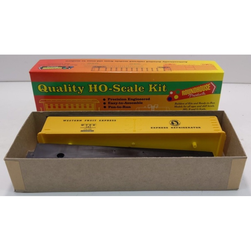 Roundhouse 03617 HO WFEX 50′ Express Reefer #101 Kit