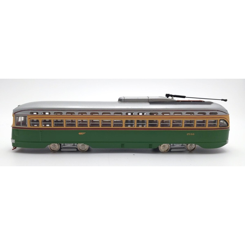 Corgi 55001 1:50 Philadelphia Non-Powered PCC Street Car VG