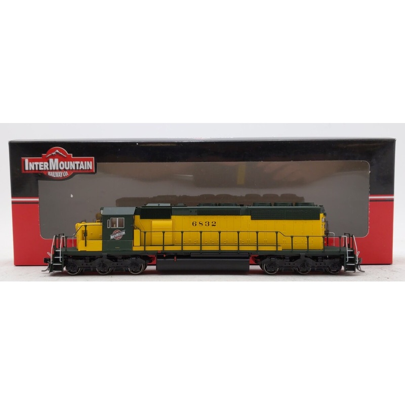 InterMountain 49337S-02 HO Chicago & North Western SD40-2 Loco w/Sound #6832 LN/Box
