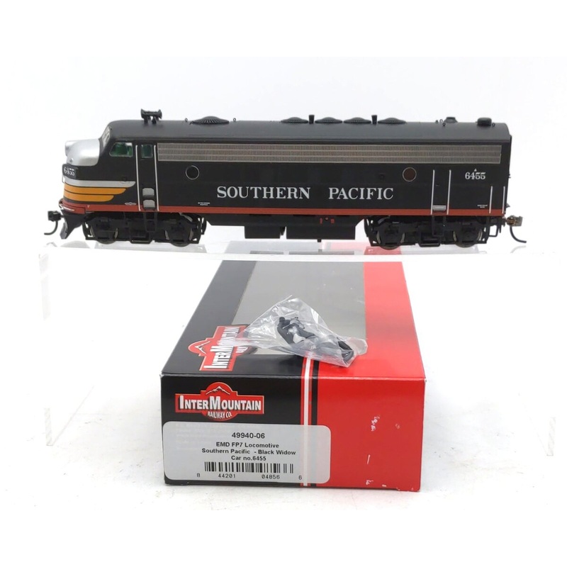 InterMountain 49940-06 HO Scale Southern Pacific EMD FP7 Diesel Locomotive #6455 LN/Box