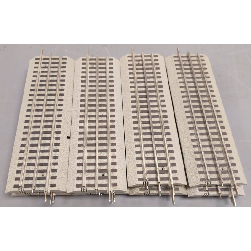 Lionel 6-12014 FasTrack 10 Straight Track (12) EX