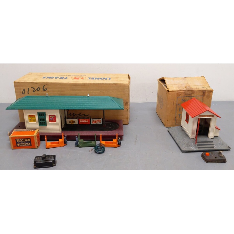 Lionel Vintage O 356 Freight Station & 125 Whistling Shed/Box