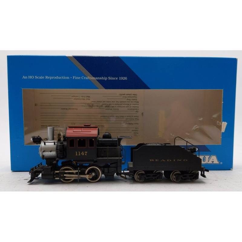 Mantua 335-21 HO Reading Switcher & Tender #1147 EX/Box