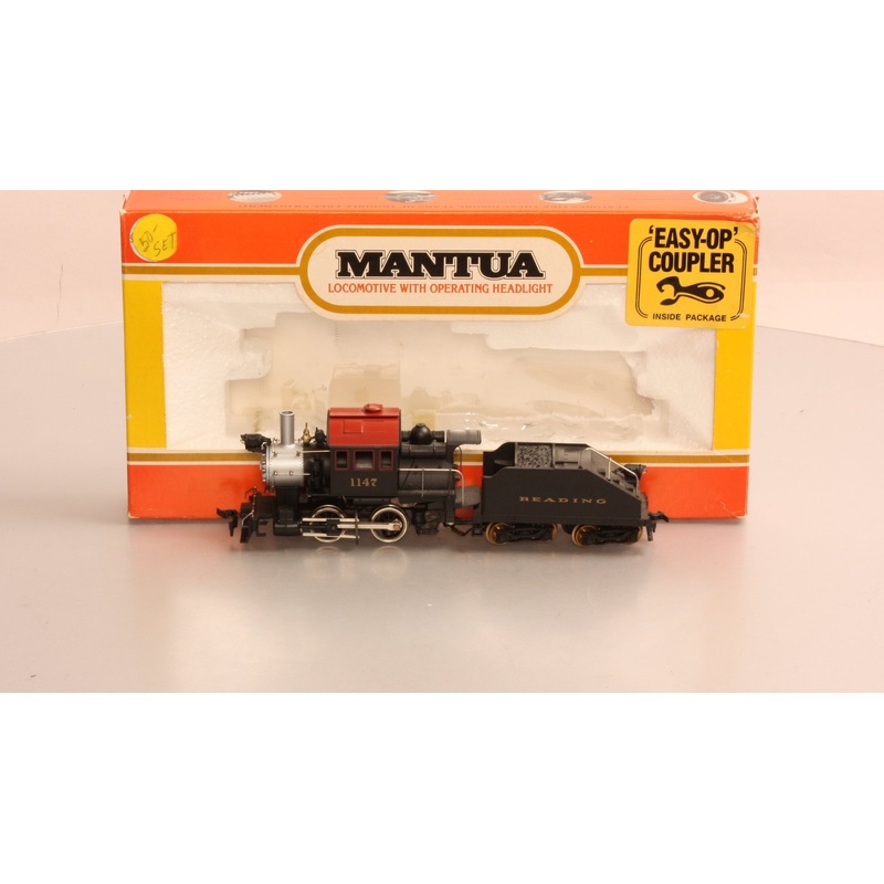 Mantua 335-21 HO Reading Switcher & Tender LN/Box