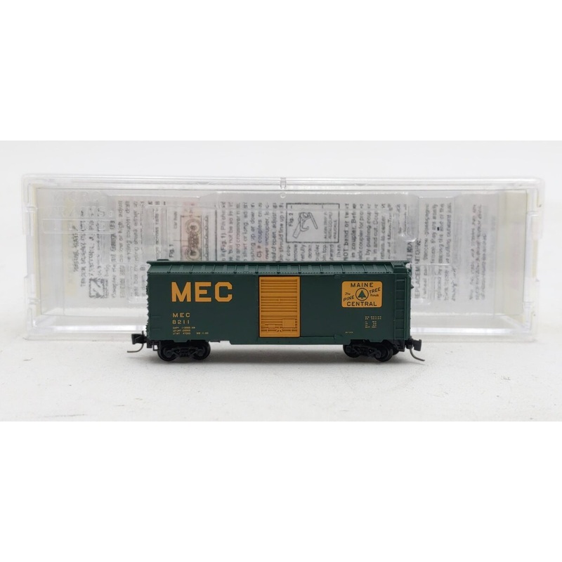 Micro Trains 50000921 Z MEC 40′ Standard Box Car with Single Door #8211 EX/Box