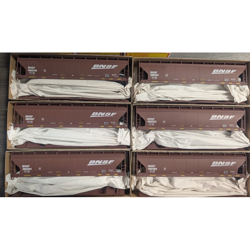 Accurail 12078 HO BNSF ACF 3-Bay Covered Hopper (Set of 6) Kits