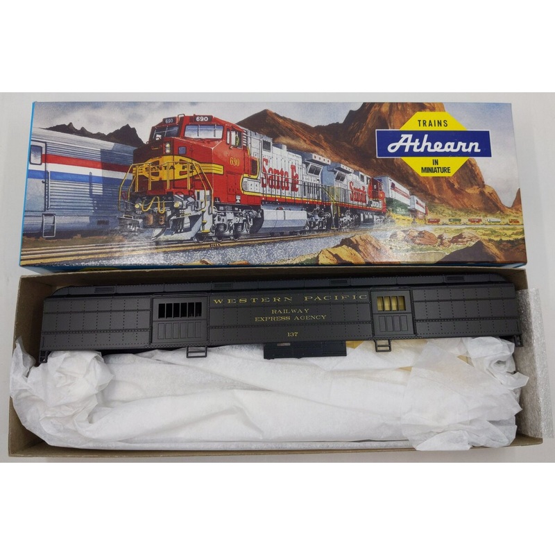 Athearn 2515 HO Western Pacific Railway Baggage Kit