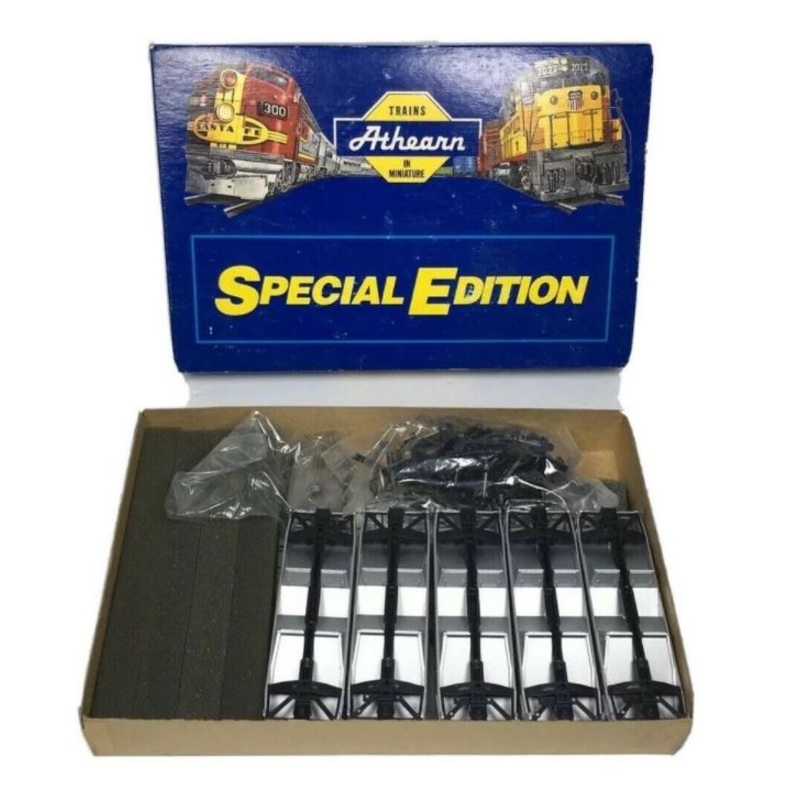 Athearn 02331 HO Scale C&O Expermental 34′ OS Hopper (Pack of 5) LN/Box