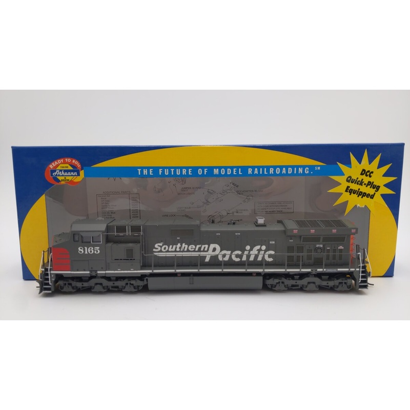 Athearn 78947 HO Scale SP Dash 9-44CW Diesel Engine #8165 EX/Box
