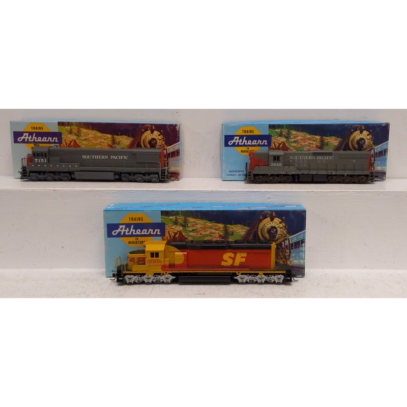 Athearn Assorted HO Diesel Locomotives- #3945, 5068, 7151 [3]/Box