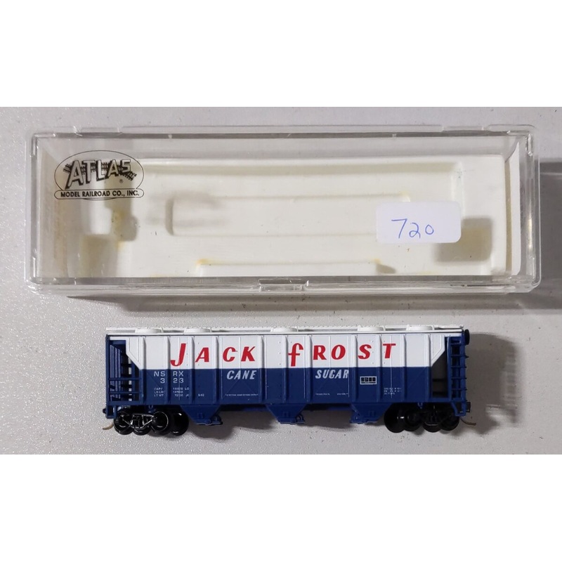 Atlas 3739 N Scale Jack Frost 3-Bay Covered Hopper #323 LN/Box
