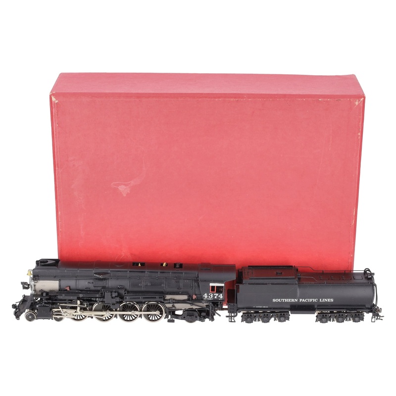 Key Imports HO Brass 4-8-2 Mountain Steam Locomotive & Tender -Painted LN/Box