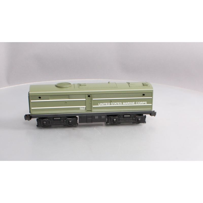 Lionel 6-38374 O US Marine Corps Alco Non-Powered B-Unit Diesel Locomotive #221C LN