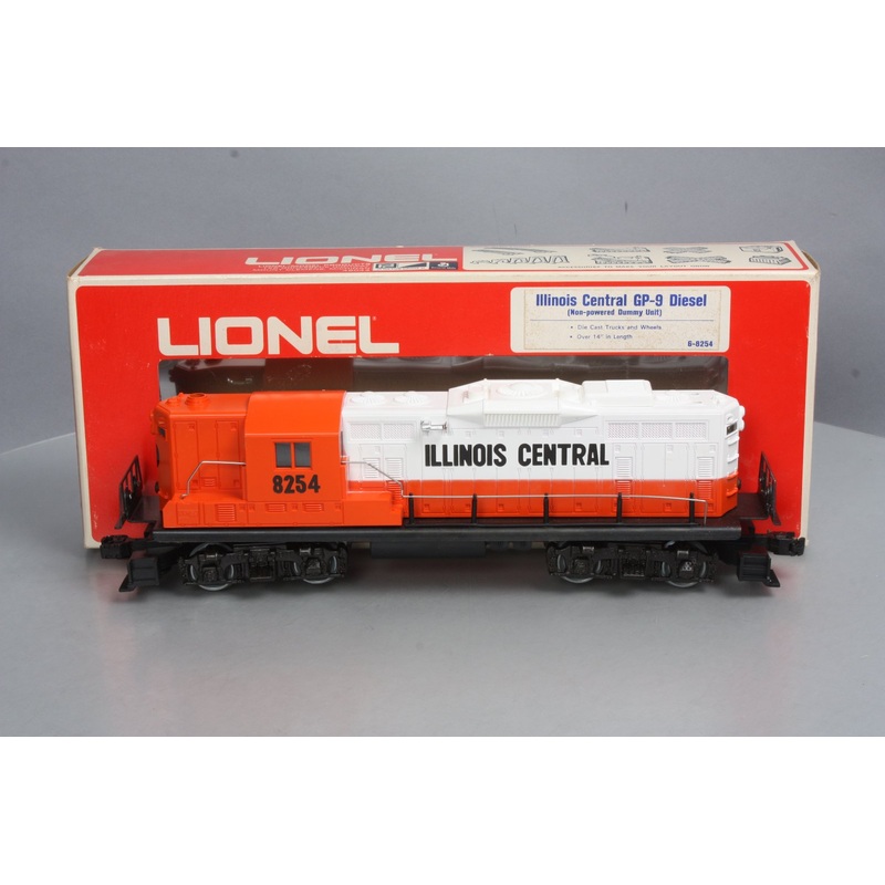 Lionel 6-8254 O Gauge Illinois Central GP-9 Dummy Diesel Locomotive EX/Box