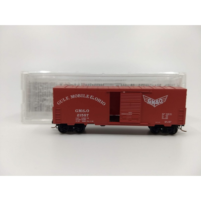 Micro-Trains 02400240 N GM&O 40′ Standard Single Door Boxcar w/o Roofwalk #21587 LN/Box