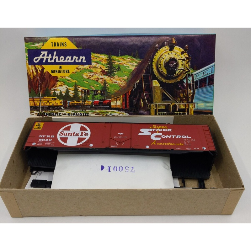 Athearn 1325 HO Scale 50′ Santa Fe Plug Door Boxcar Kit