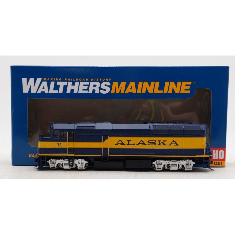 Walthers 910-19455 HO Alaska Railroad EMD F40PH Diesel Locomotive Sound/DCC #31 EX/Box