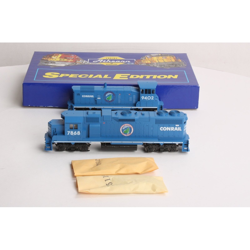 Athearn 2206 HO Conrail GP-38 Power/ SW-1001 Dummy Diesel Set NIB