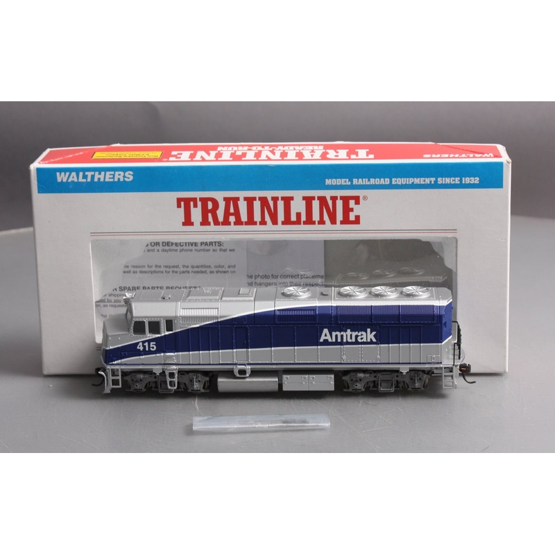 Walthers 931-329 HO Scale Amtrak Ph5 EMD F40PH Diesel #415 MT/Box