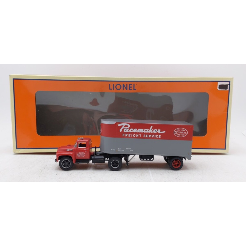 Lionel 6-81901 O New York Central Tractor w/Piggyback Semi Trailer VG/Box