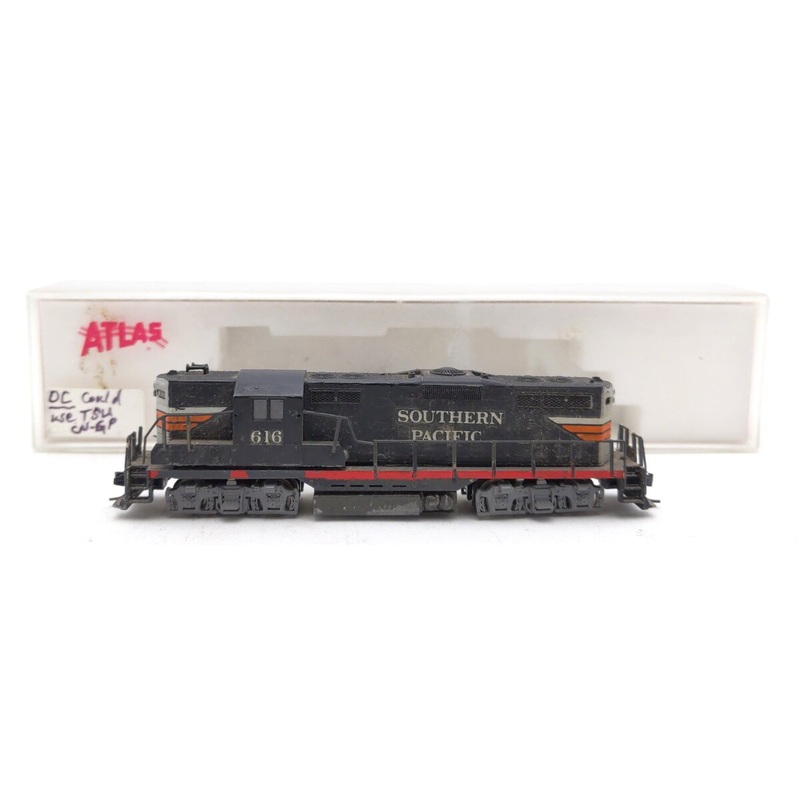 Atlas 4330 N Scale Southern Pacific GP-9 Diesel Locomotive -Custom/Box