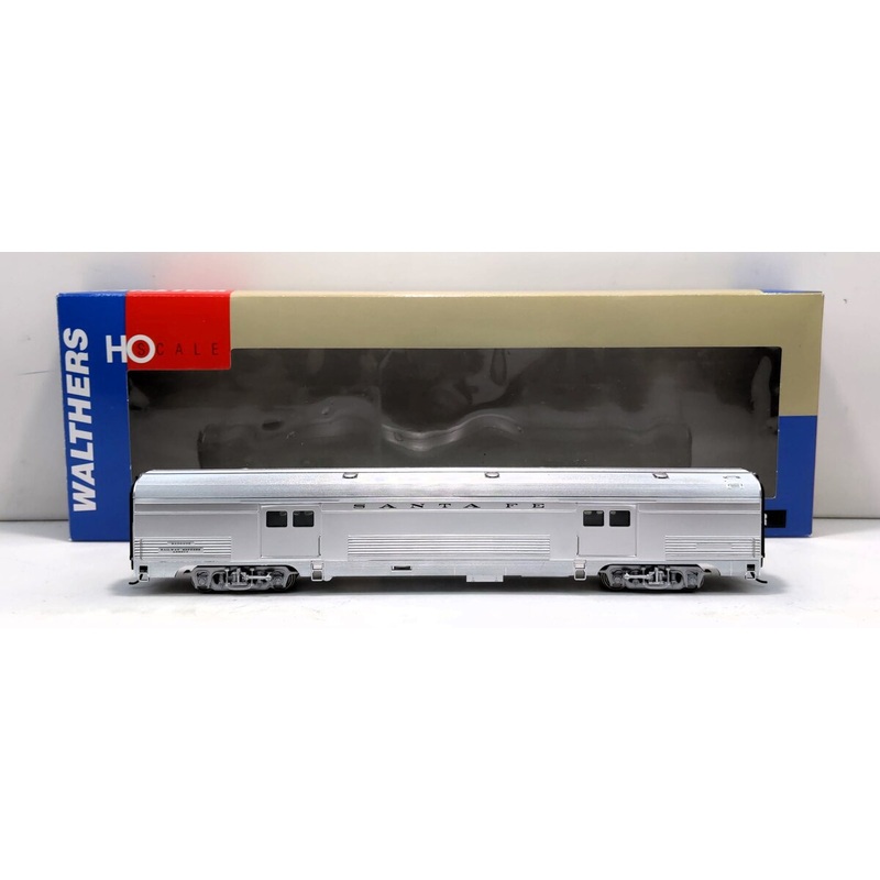 Walthers 932-9740 HO Scale Santa Fe El Capitan 73′ Budd Baggage Car NIB