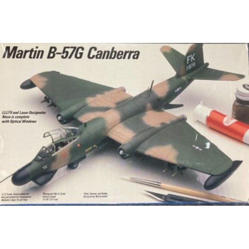 Testors 653 1:72 Scale Martin B-57G Canberra Military Aircraft Kit
