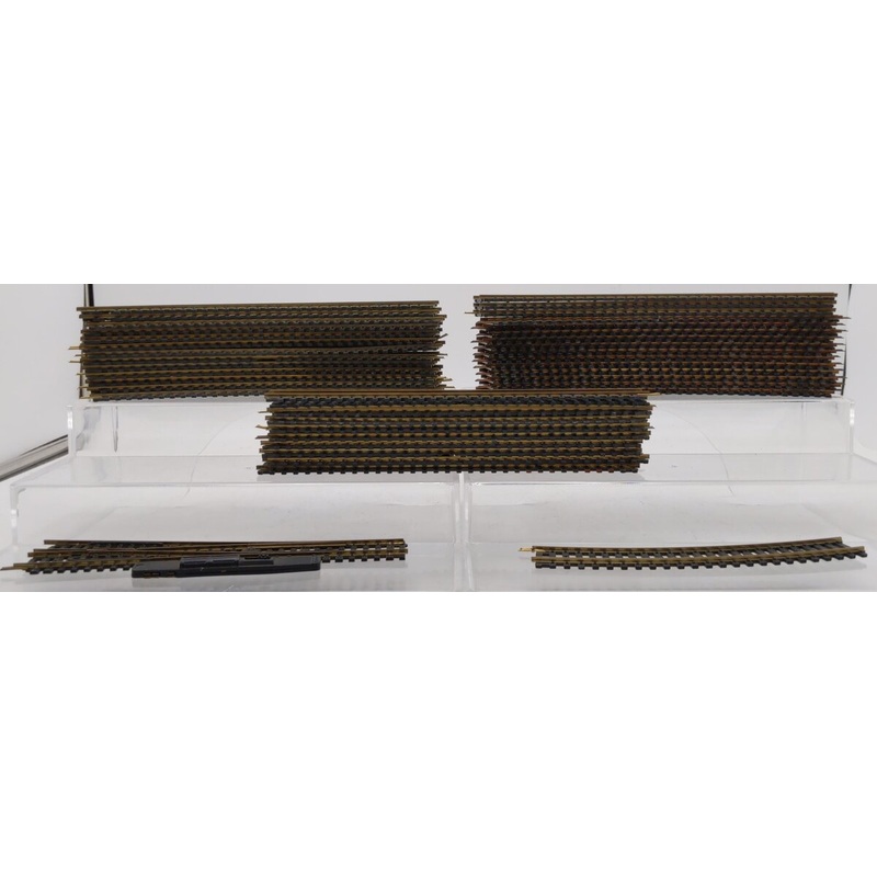 HO Scale Assorted Straight & Curved Track Sections & Turnout  [40] EX
