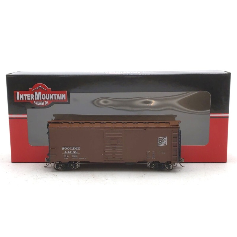 InterMountain 45843-06 HO Scale SOO Line 10′ 6 Mod. 1937 AAR Box Car #44052 LN/Box