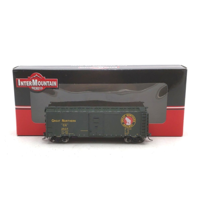 InterMountain 46010-17 HO Scale Great Northern 12 Panel 40′ Box Car #2537 LN/Box